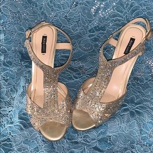 Alex l Marie Gianella dress heels